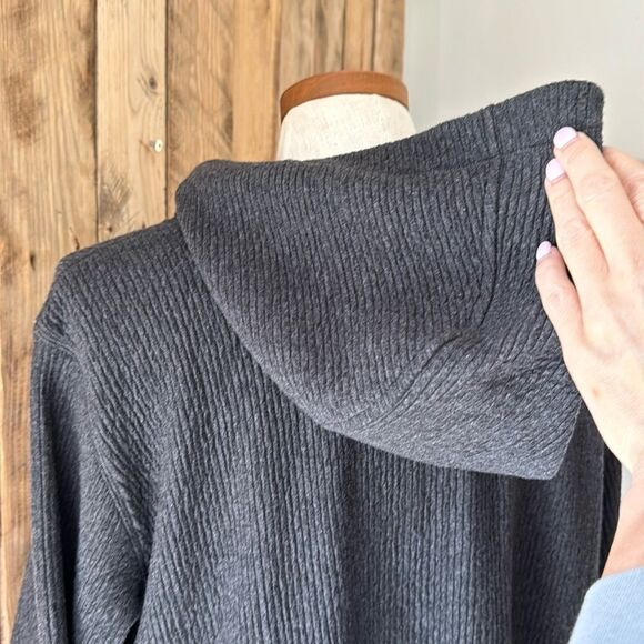 Lululemon Women’s Size Large Grey Retreat Yourself Textured Pullover Sweatshirt - Picture 7 of 15